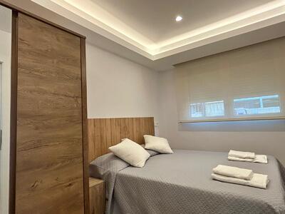 MITRA Sarria Living Suite 4 - 4